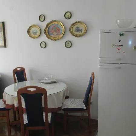 Апартаменты With Wifi - 12575 *