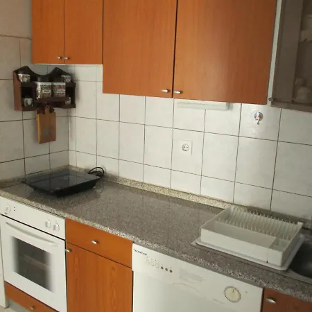 With Wifi - 12575 Apartment Split